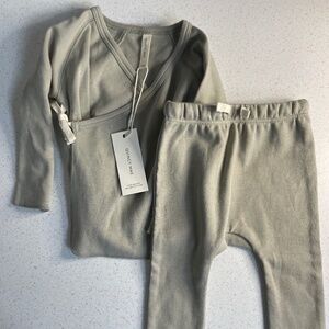Quincy Mae 100% Cotton Top + Footed Pant Set | Size 3–6M | NWT in Sage